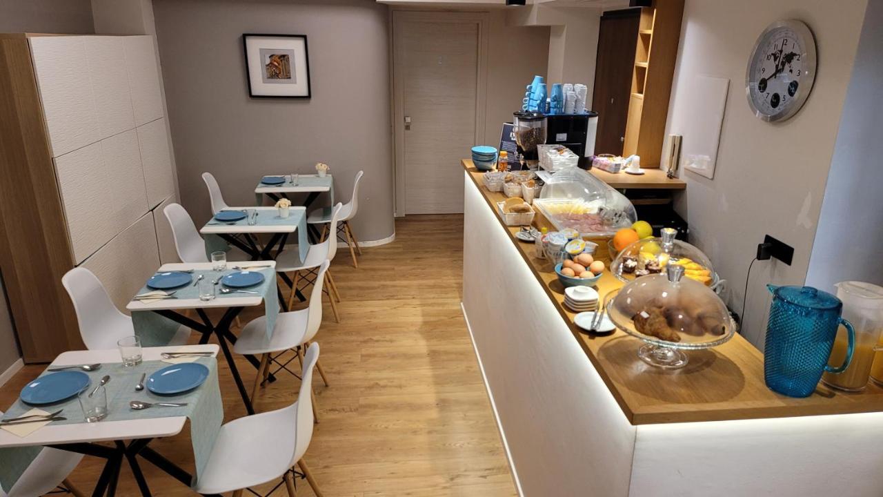 Eva Luxury Rooms Cagliari Ngoại thất bức ảnh