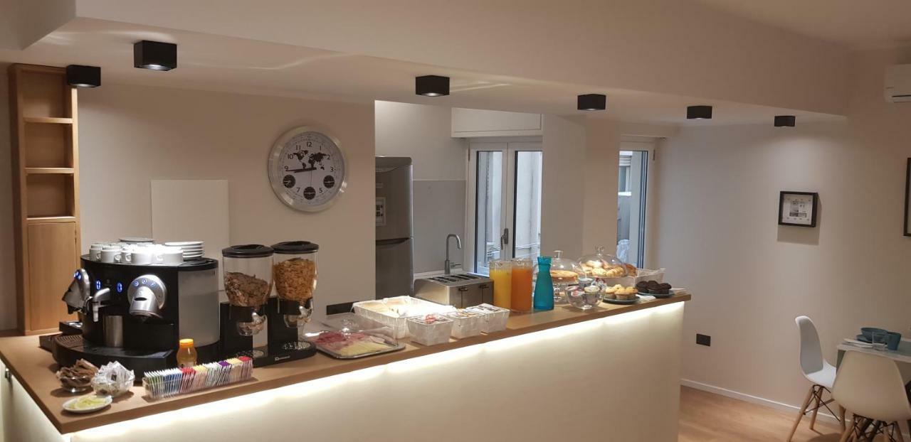 Eva Luxury Rooms Cagliari Ngoại thất bức ảnh